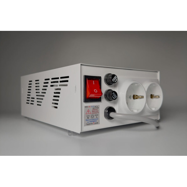 Стабілізатор LVT CH-600 С (семісторний)