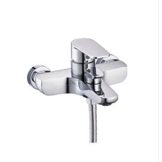 Змішувач TROYA на ванну короткий носик